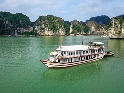 [Free&Easy Hạ Long] Du thuyền 3* Cozy Bay Classic (11 cabins)