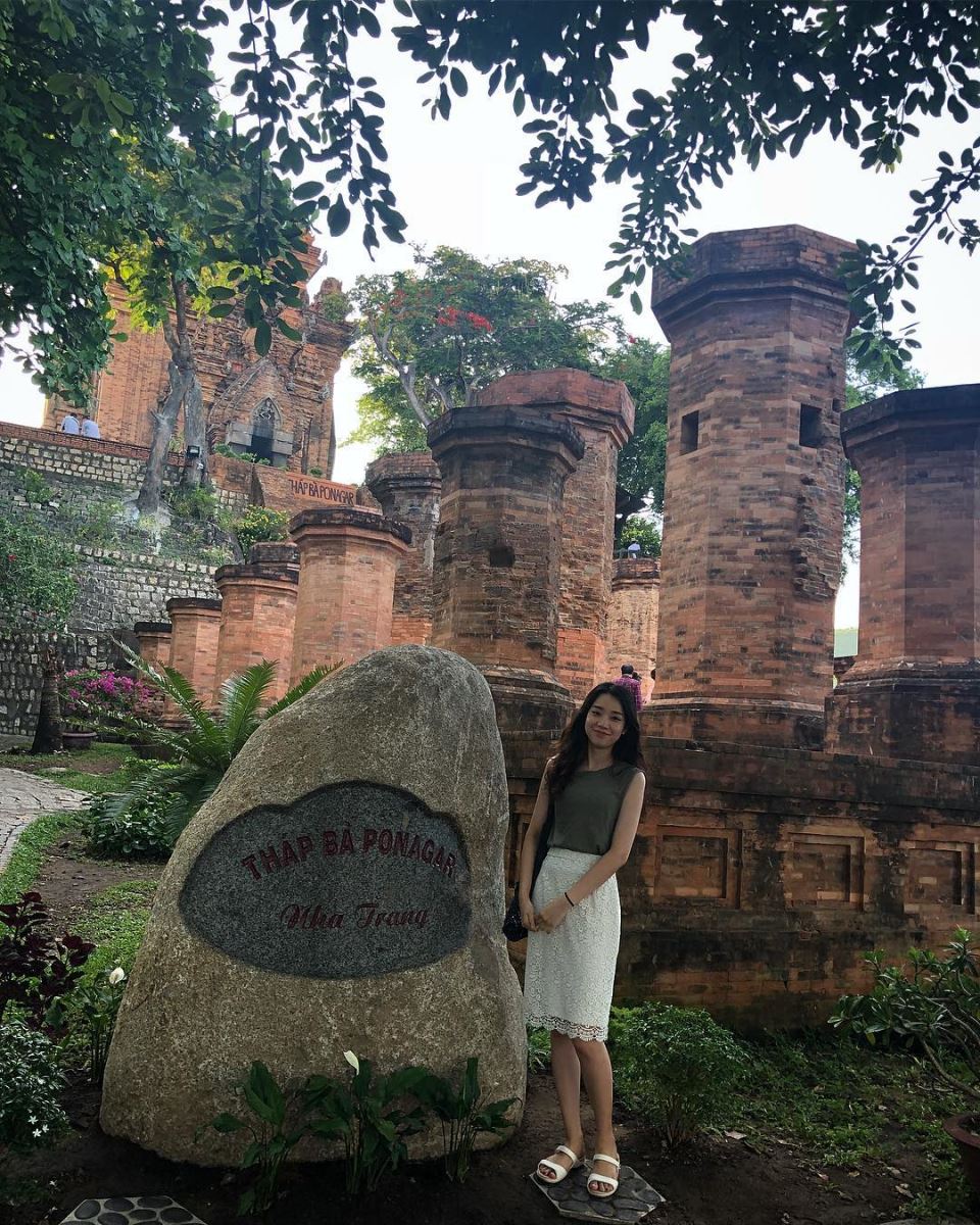 Tham quan Tháp Bà Ponagar tại Nha Trang