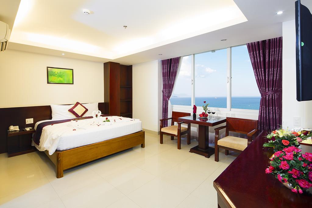 Phòng nghỉ tại khách sạn Majestic Nha Trang